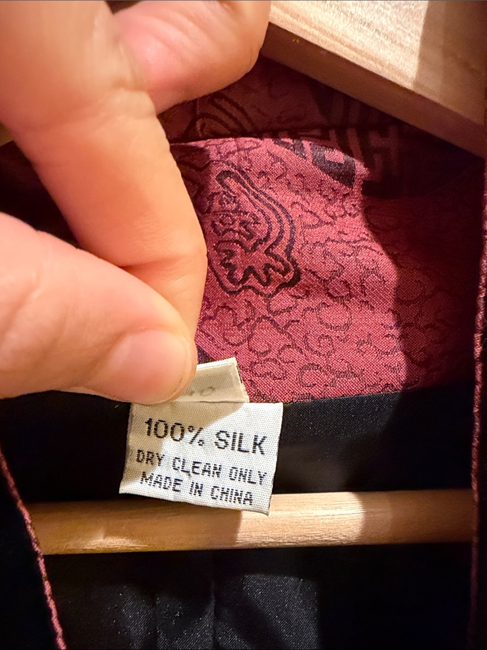 Black Velvet 100% silk Chinese style Blazer with Red Trim and lucky coin - Picture 3 of 10